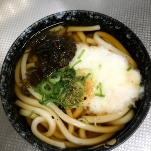 とろっとろ めかぶとろろうどん レシピ 作り方 By ここなっつん 楽天レシピ とろっとろ めかぶとろろうどん レシピ 作り方 By ここなっつん 楽天レシピ